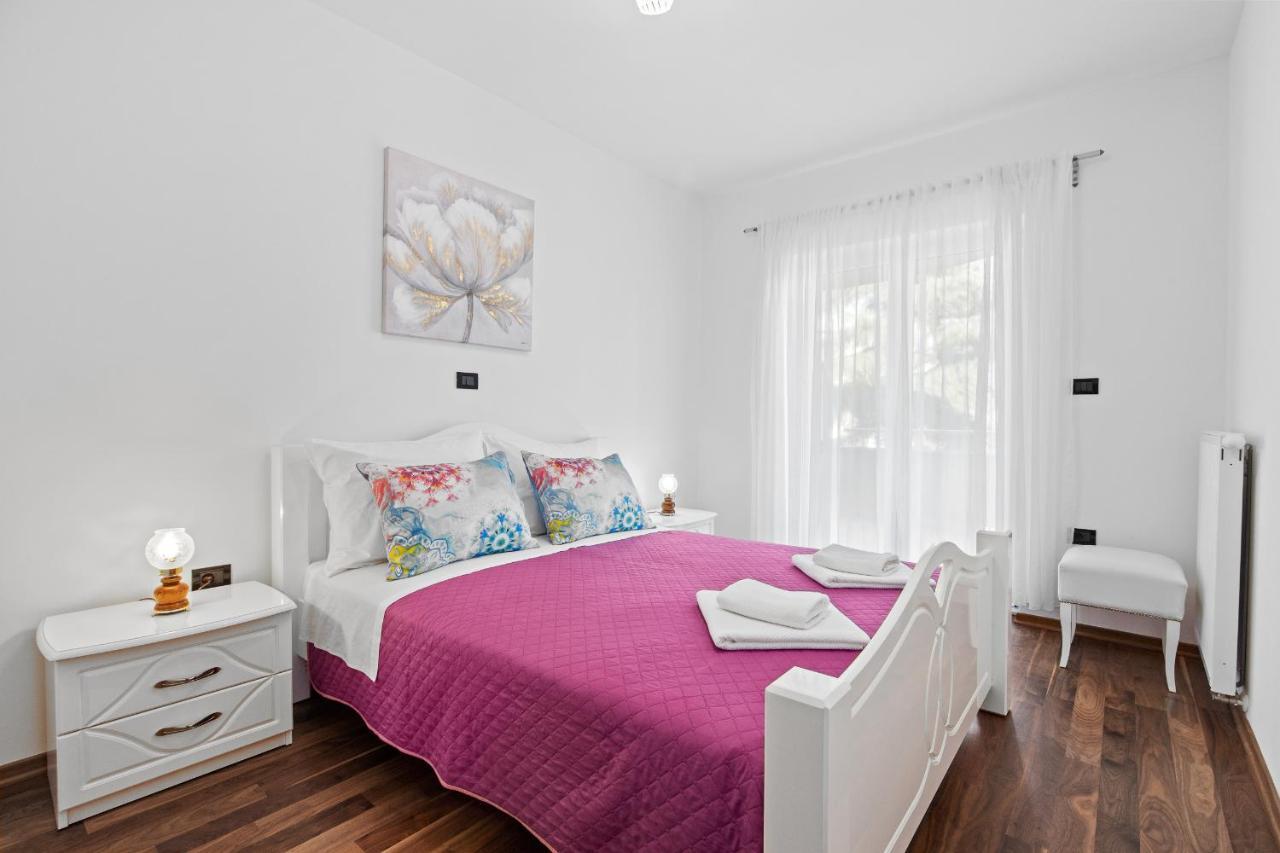 Feniks Fazana Apartman Exterior foto