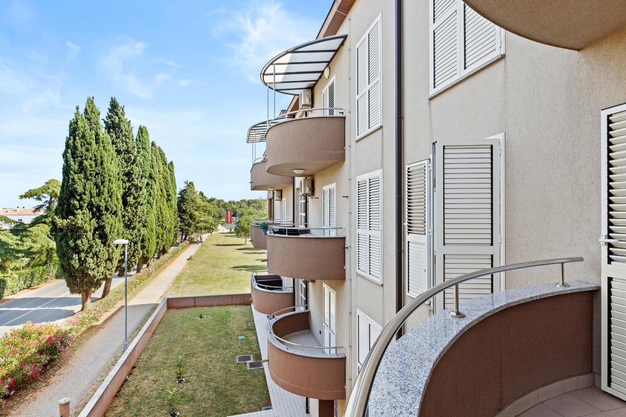 Feniks Fazana Apartman Exterior foto